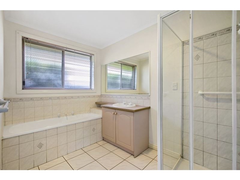 14 Cranswick Street, Mornington VIC 3931