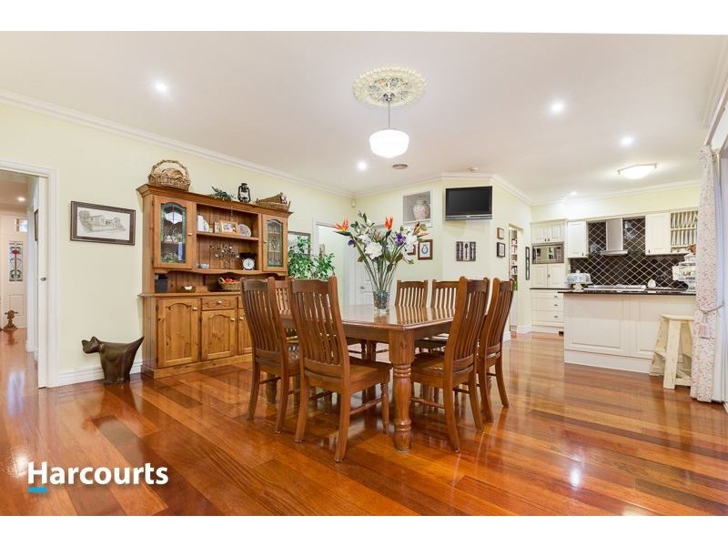 44 Kathleen Crescent, Mornington VIC 3931