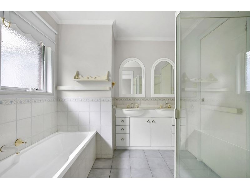 2/2 Kuranga Court, Mornington VIC 3931