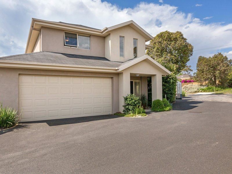 1/14-16 Lucerne Avenue, Mornington VIC 3931