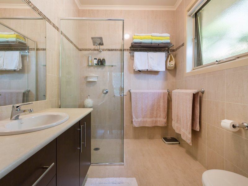 1/14-16 Lucerne Avenue, Mornington VIC 3931