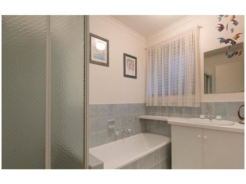 8 Malcolm Road, Langwarrin VIC 3910