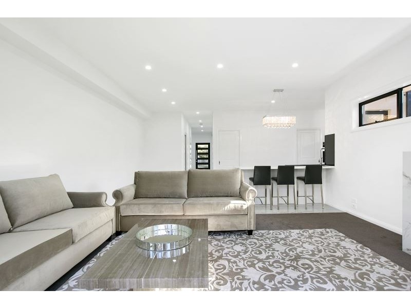 1/73 Wilsons Road, Mornington VIC 3931