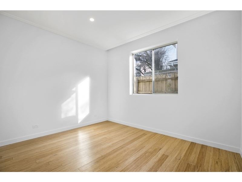 2/19 Kent Street, Mornington VIC 3931