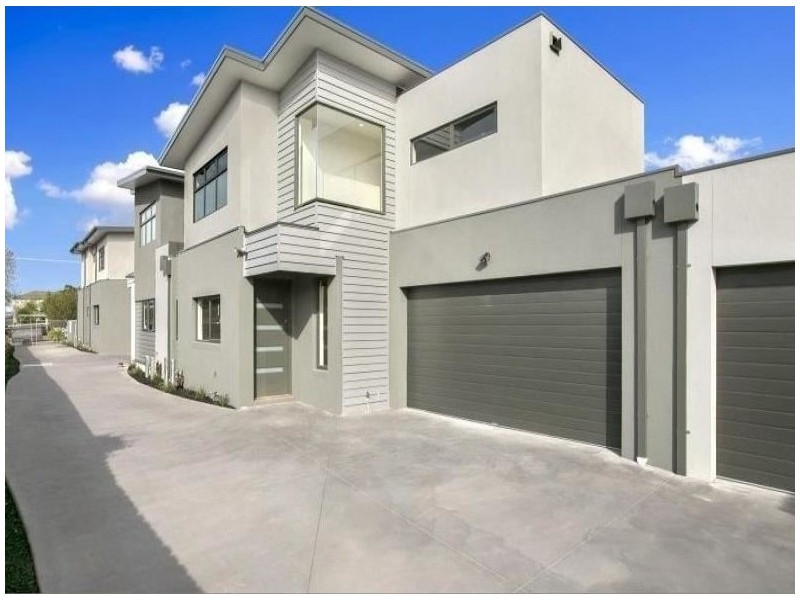 3/51 Van Ness Avenue, Mornington VIC 3931