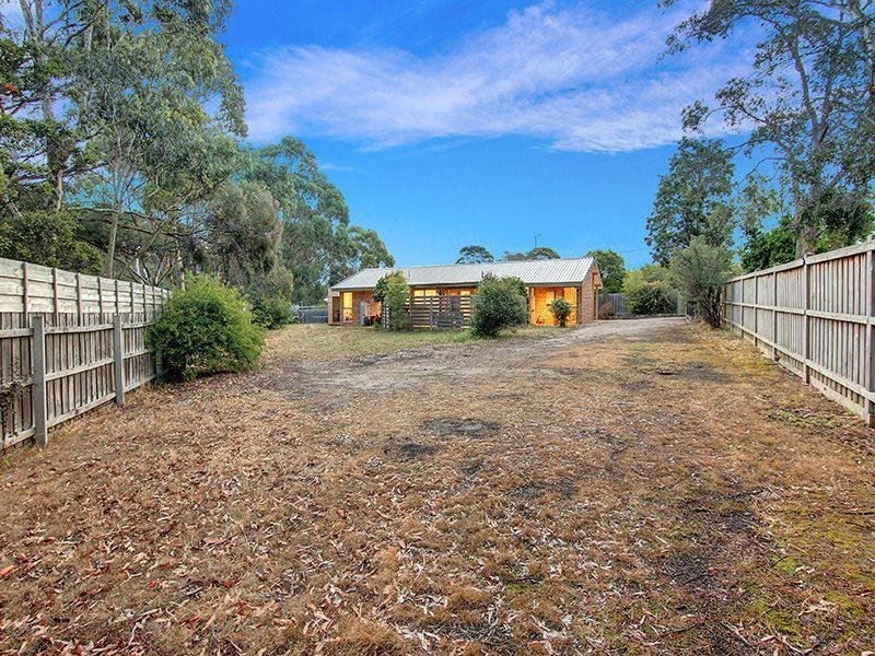 60 Shandon Street, Mornington VIC 3931