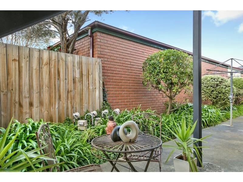 3/5 Barkly Street, Mornington VIC 3931