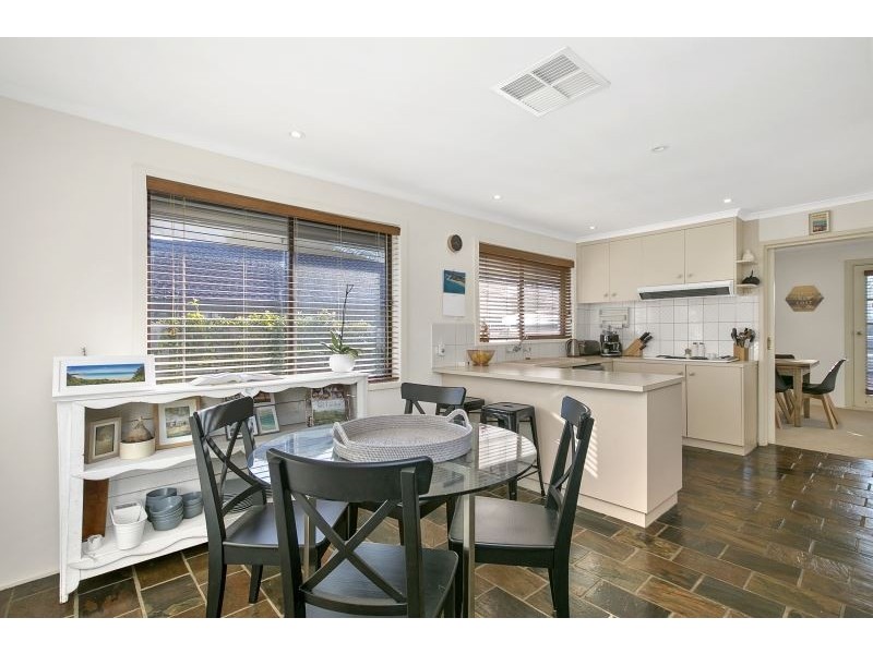 81 Strachans Road, Mornington VIC 3931