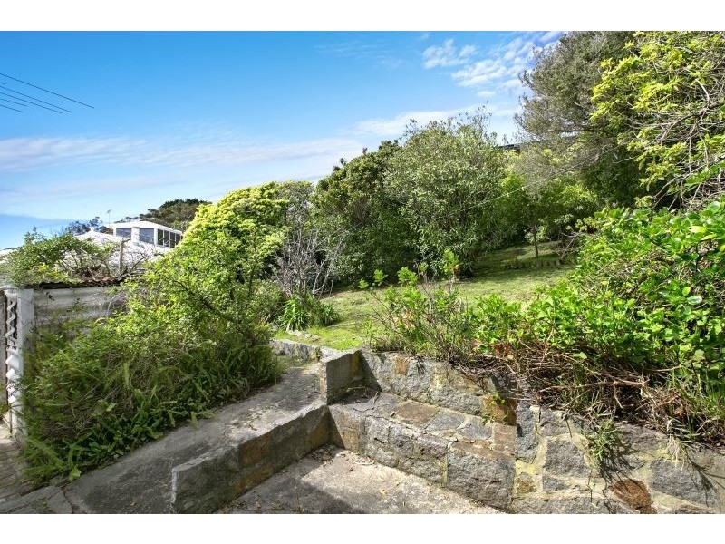 337 Esplanade, Mount Martha VIC 3934