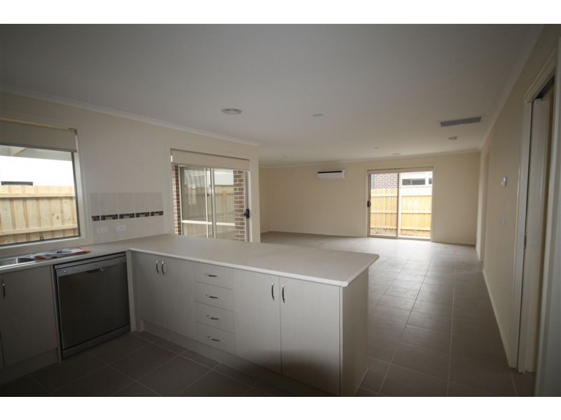 2 Ruby Cove, Mornington VIC 3931