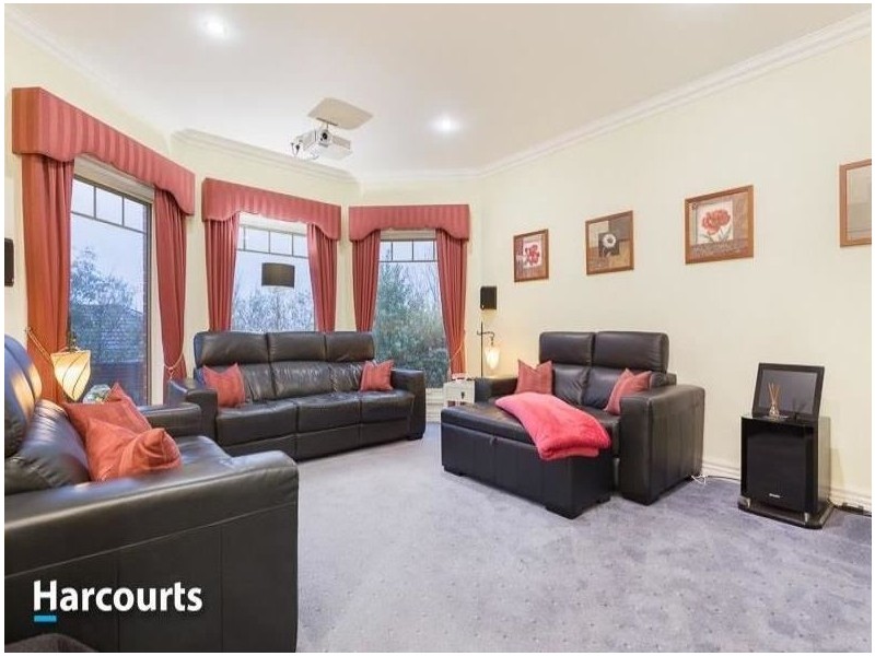 44 Kathleen Crescent, Mornington VIC 3931