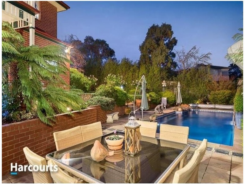 44 Kathleen Crescent, Mornington VIC 3931