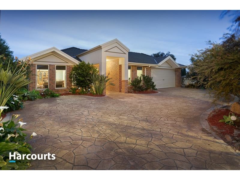 18 Serenity Way, Mornington VIC 3931