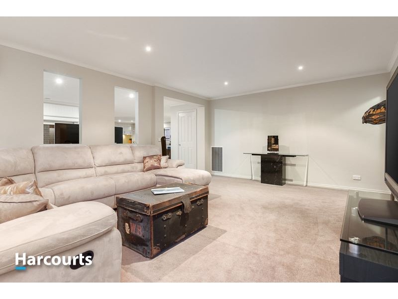 18 Serenity Way, Mornington VIC 3931