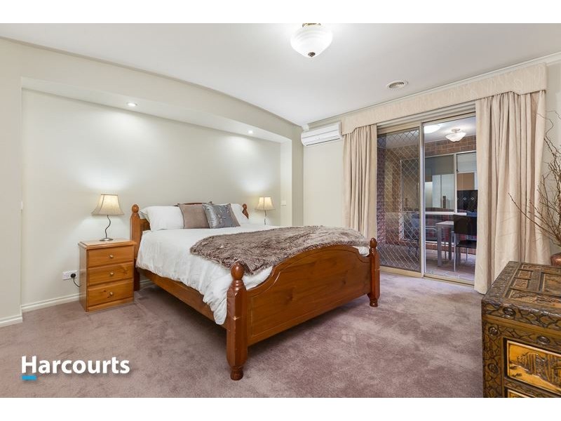 18 Serenity Way, Mornington VIC 3931