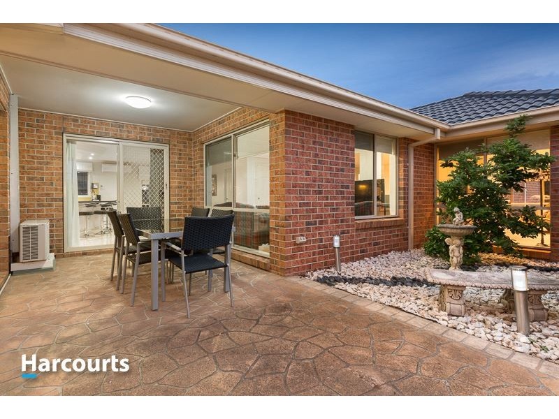 18 Serenity Way, Mornington VIC 3931