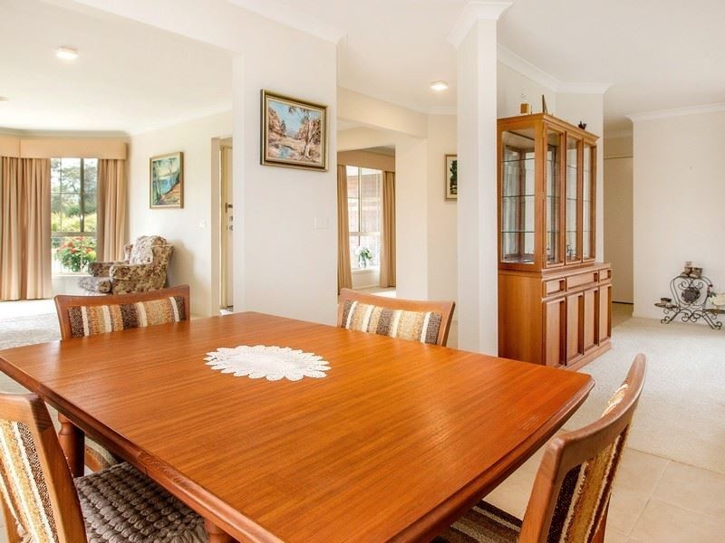 8 Haycutters Crt, Mount Martha VIC 3934