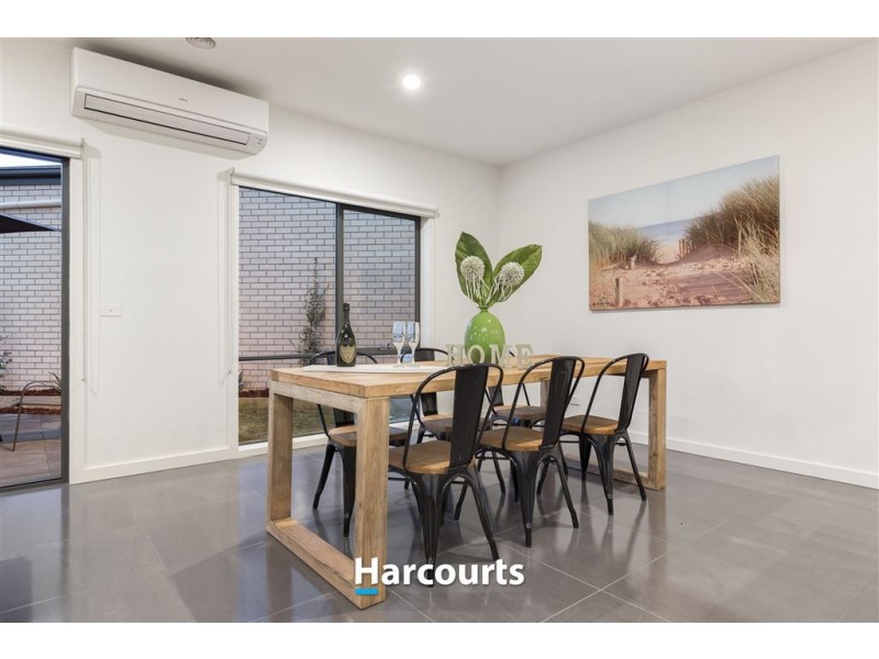 1/3 Portrush Grove, Mornington VIC 3931