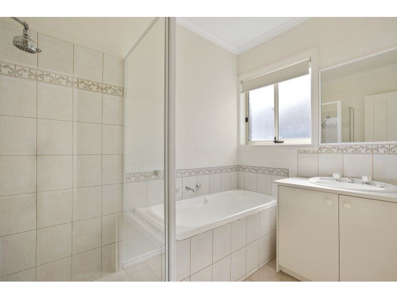 25 Emarald Close, Mornington VIC 3931