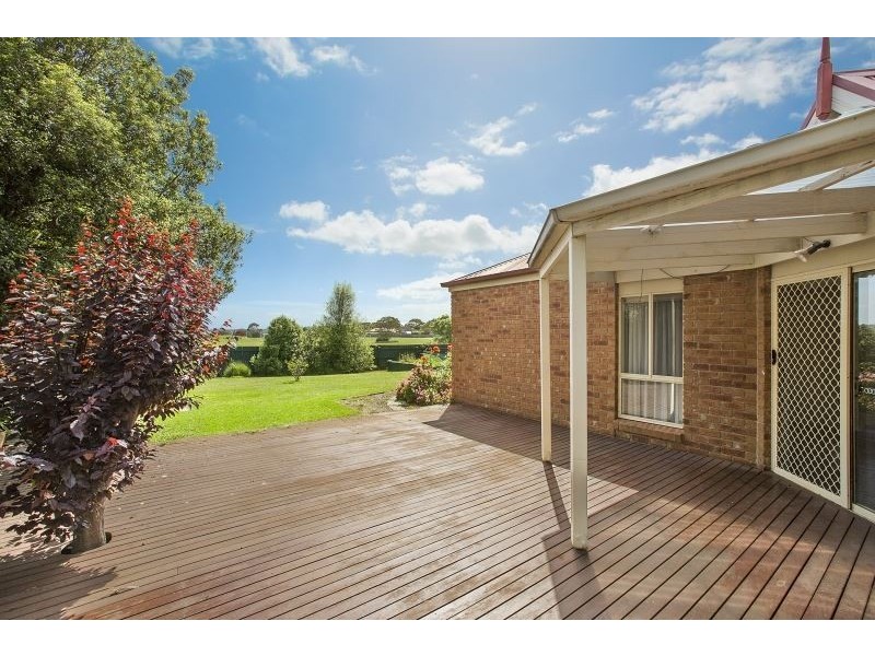 25 Emarald Close, Mornington VIC 3931
