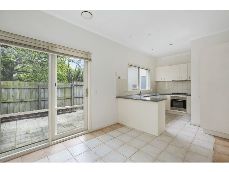 4/74-76 Nunns Road, Mornington VIC 3931