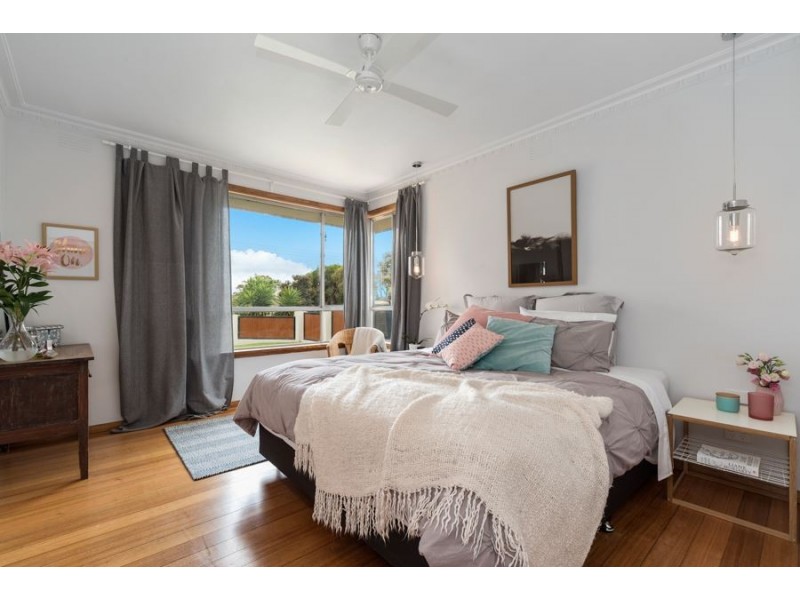 12 Nelson Street, Mornington VIC 3931