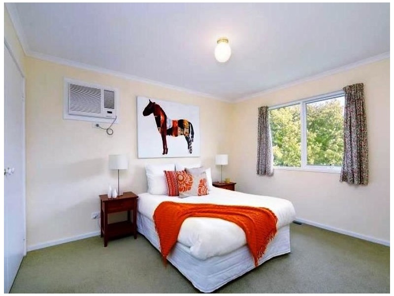 13 Philip Street, Mornington VIC 3931