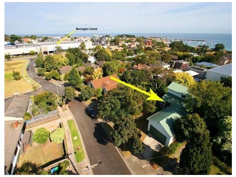 13 Philip Street, Mornington VIC 3931