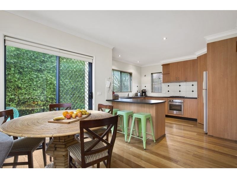 15 Gleneagles Avenue, Mornington VIC 3931