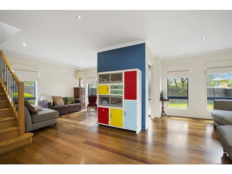 15 Gleneagles Avenue, Mornington VIC 3931