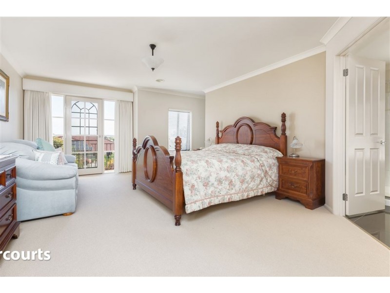 13 Aquarius Court, Mornington VIC 3931