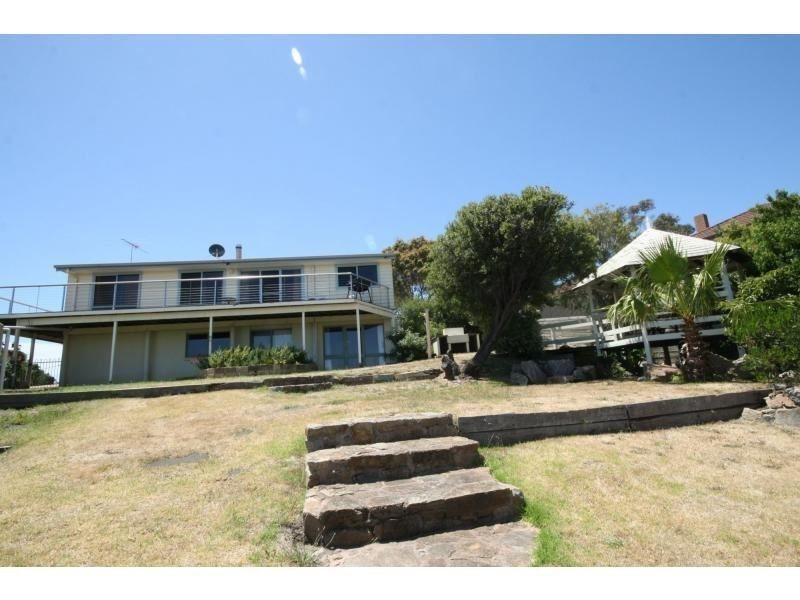 12 Fairbarn Avenue, Mount Martha VIC 3934