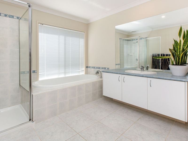 41 Trafalgar Square, Mount Martha VIC 3934