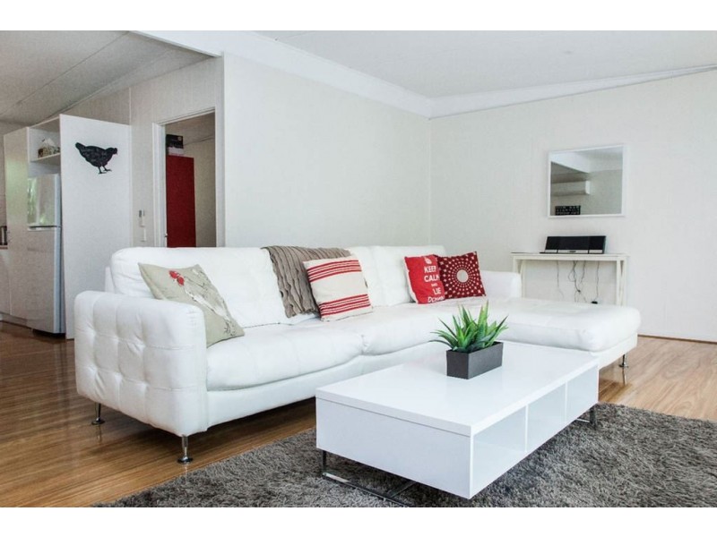 82 Lombardy Avenue, Dromana VIC 3936