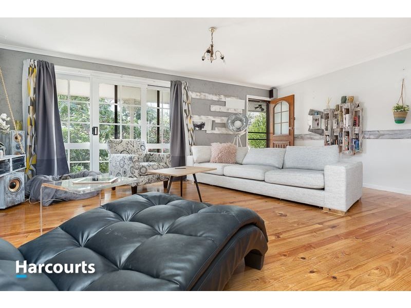 69 Strachans Road, Mornington VIC 3931