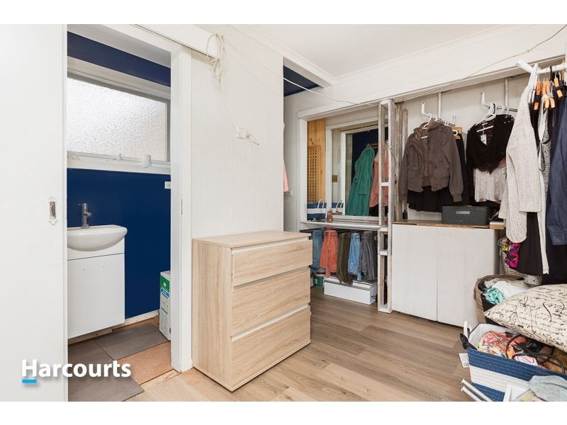 69 Strachans Road, Mornington VIC 3931