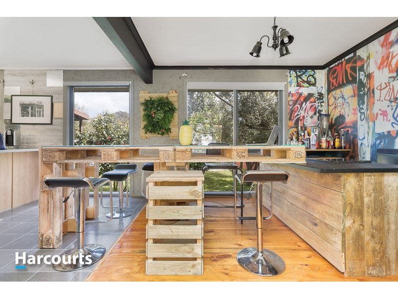 69 Strachans Road, Mornington VIC 3931