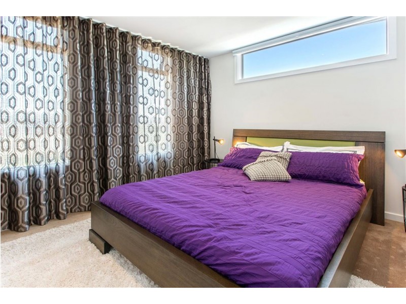 4a Ti-Tree Grove, Mornington VIC 3931