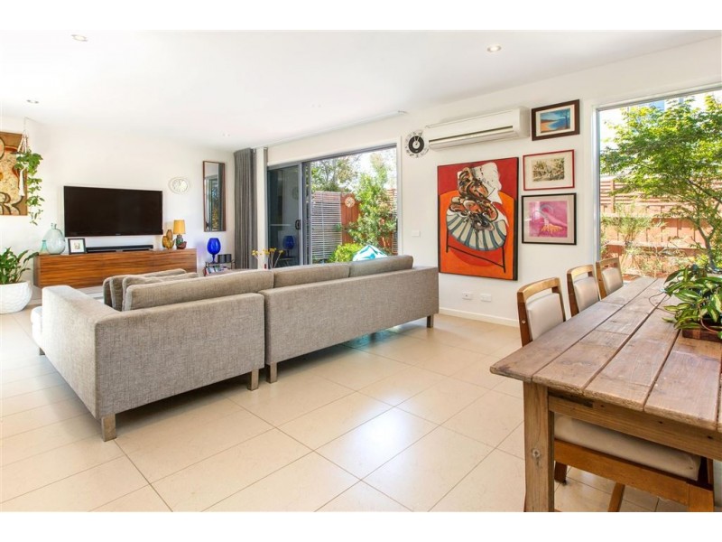 4a Ti-Tree Grove, Mornington VIC 3931