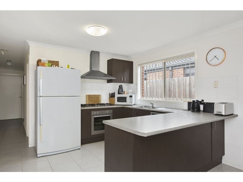 12 Lewin Street, Carrum Downs VIC 3201