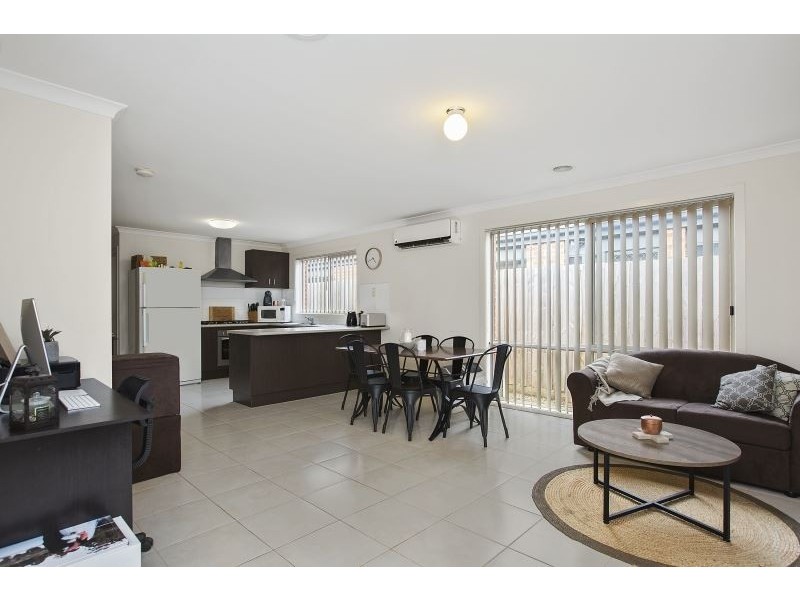 12 Lewin Street, Carrum Downs VIC 3201