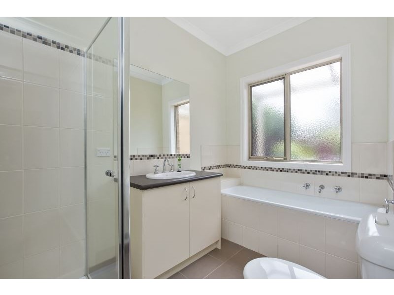 4/104 Beleura Hill Road, Mornington VIC 3931