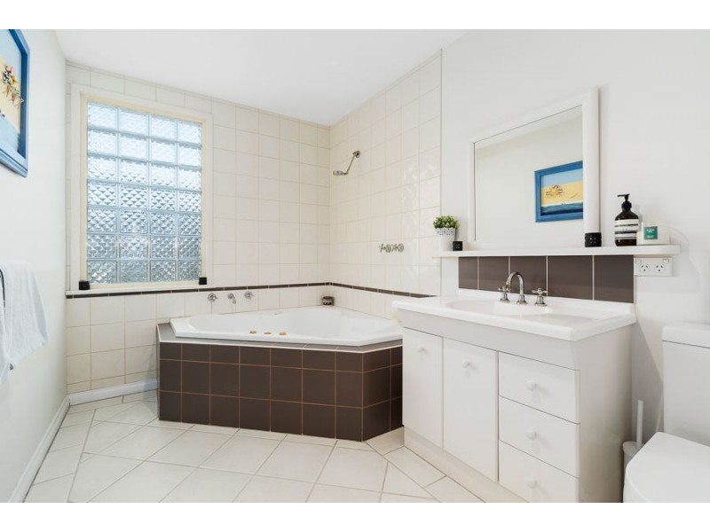 25 Picnic Street, Frankston South VIC 3199