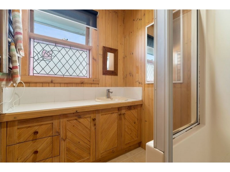 15 Karella Crescent, Mornington VIC 3931