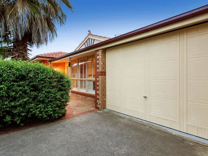 4/106 Beleura Hill Road, Mornington VIC 3931