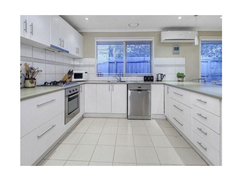 12 Andrew Place, Mornington VIC 3931