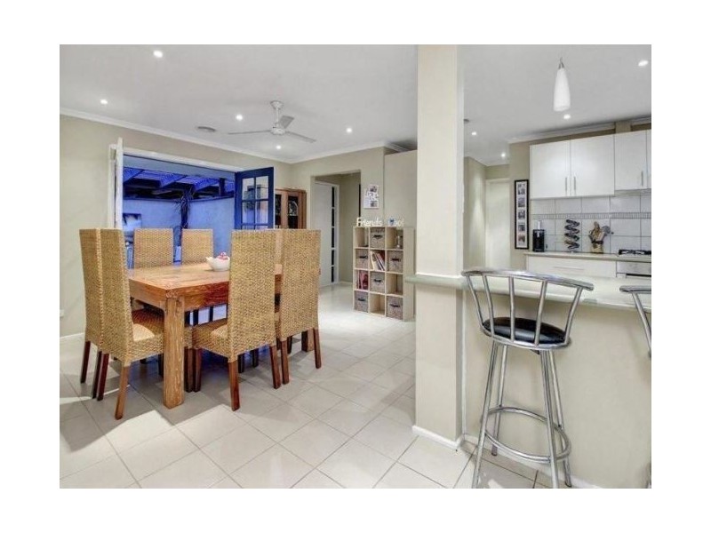 12 Andrew Place, Mornington VIC 3931