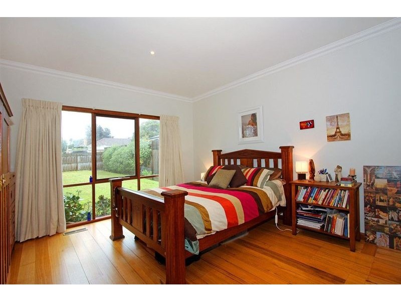 9 Neptune Street, Mornington VIC 3931