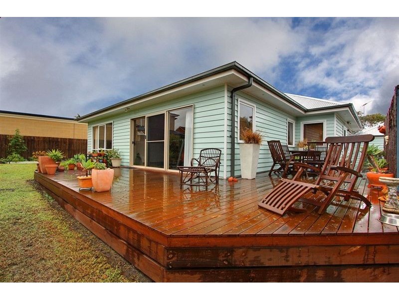 9 Neptune Street, Mornington VIC 3931