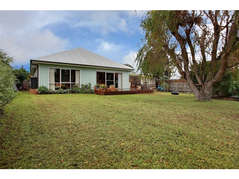 9 Neptune Street, Mornington VIC 3931